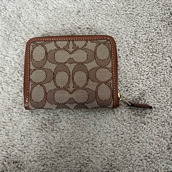 Disney x Coach Mickey Mouse Brown Wallet - Picture 2 of 5